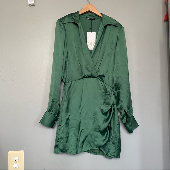 zara green satin shirt dress 100% Authentic ZARA Jade Green Satin Shirt Dress Size: XS